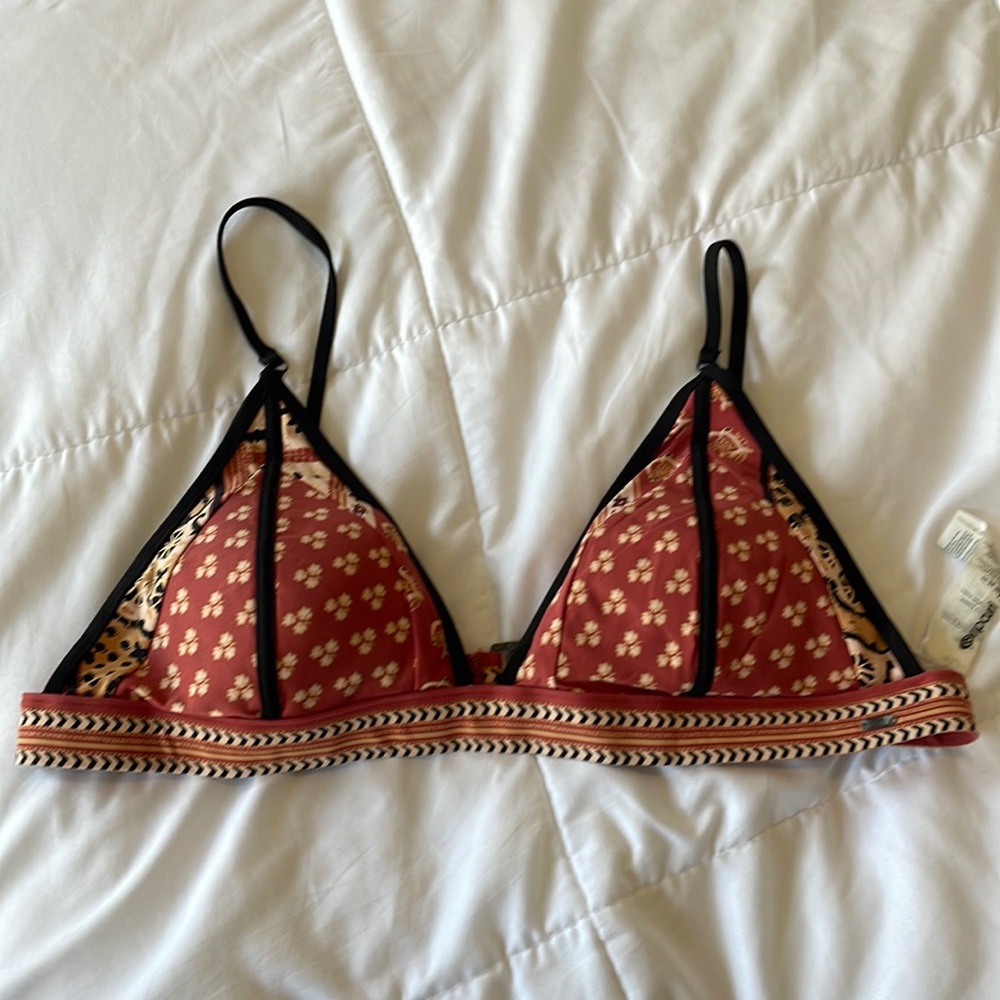 Swimsuit top